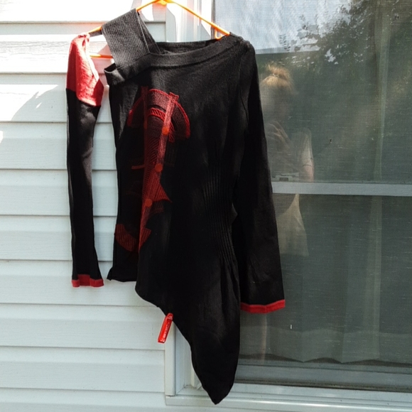 Designers Remix Eskildsen off shoulder sweater XS - Picture 2 of 15